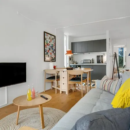 Alexandrina - 800m From The Sea By Interhome